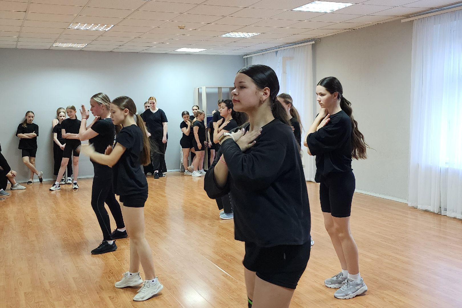 Дубна, Выкрутасы, танцевальный коллектив, город танцует в парках, Танцы, Искусство, Культура, Подготовка программы,