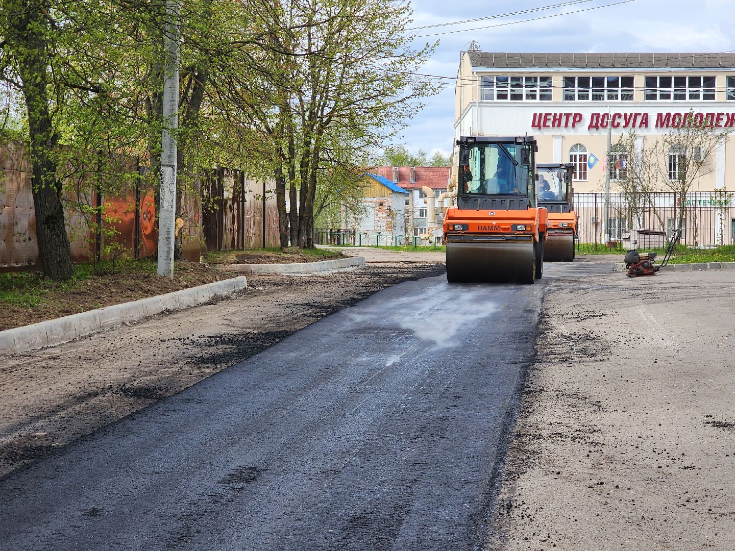 ремонт дорог, дорожное покрытие,