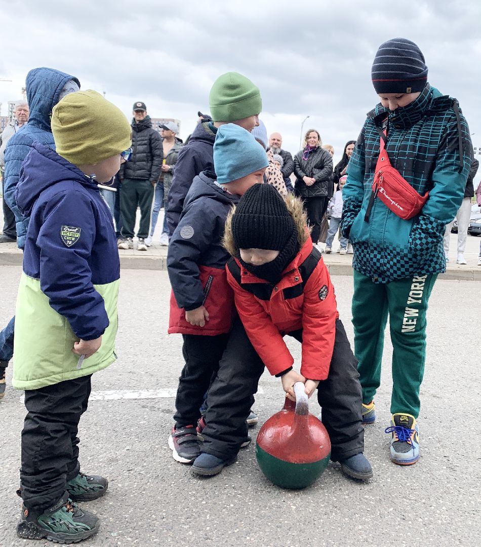 Балашиха, Подмосковье, Атлеты, рекорды, рекорд мира, рекорд россии, шоу турнир, День Победы,