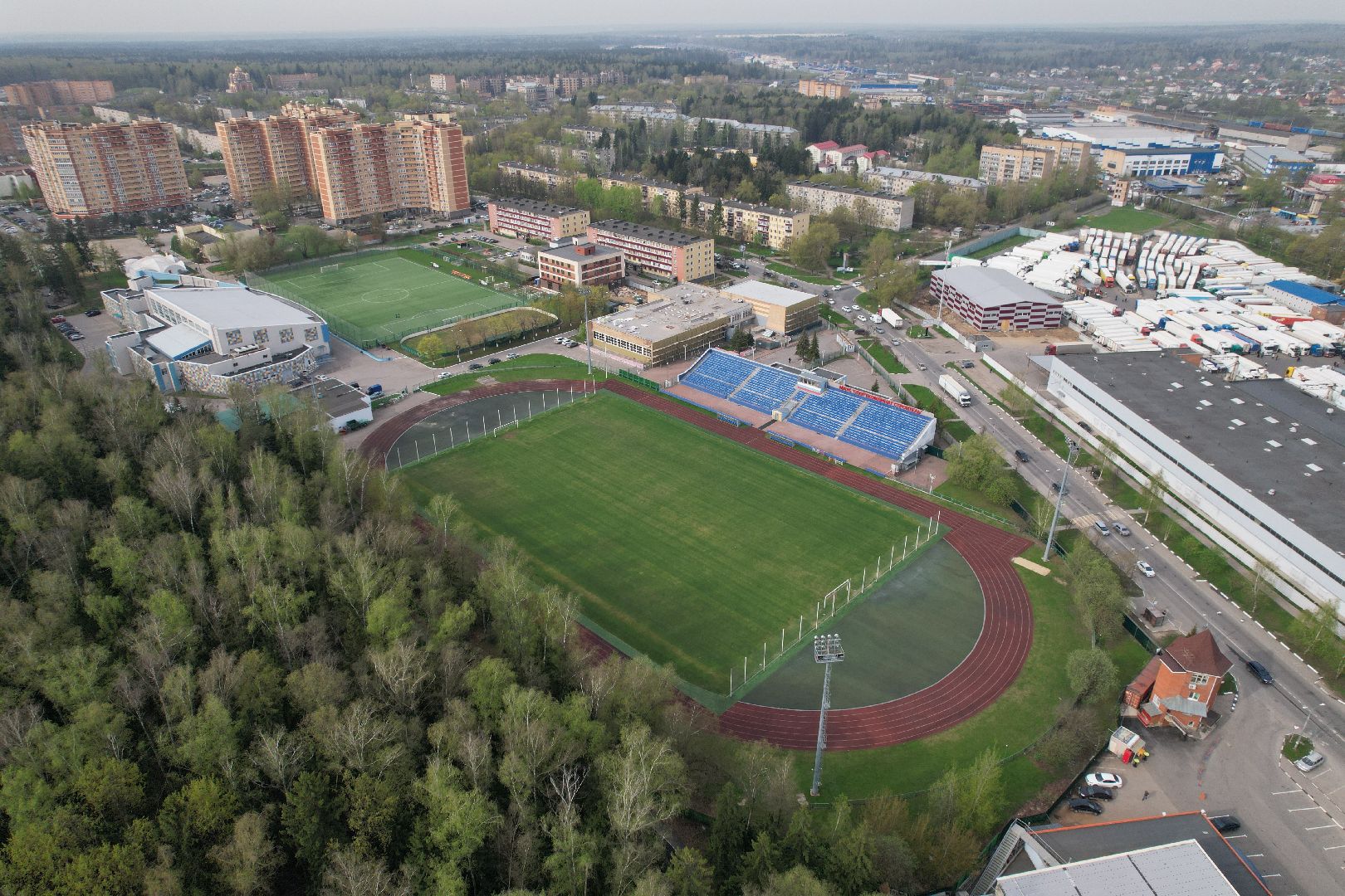 видео с коптера, стадион, спорт,