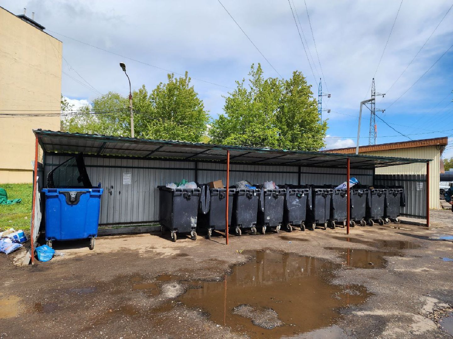 чехов, контейнерная площадка, жкх и благоустройство, мусорка, мусоровоз,