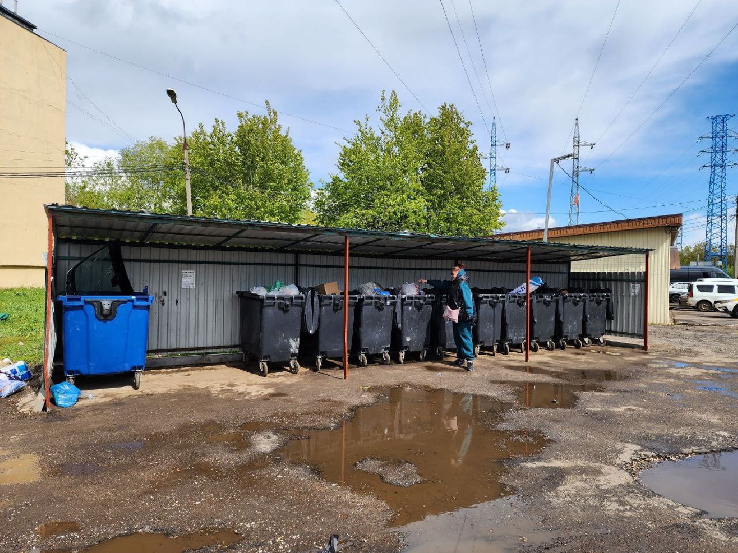 чехов, контейнерная площадка, жкх и благоустройство, мусорка, мусоровоз,