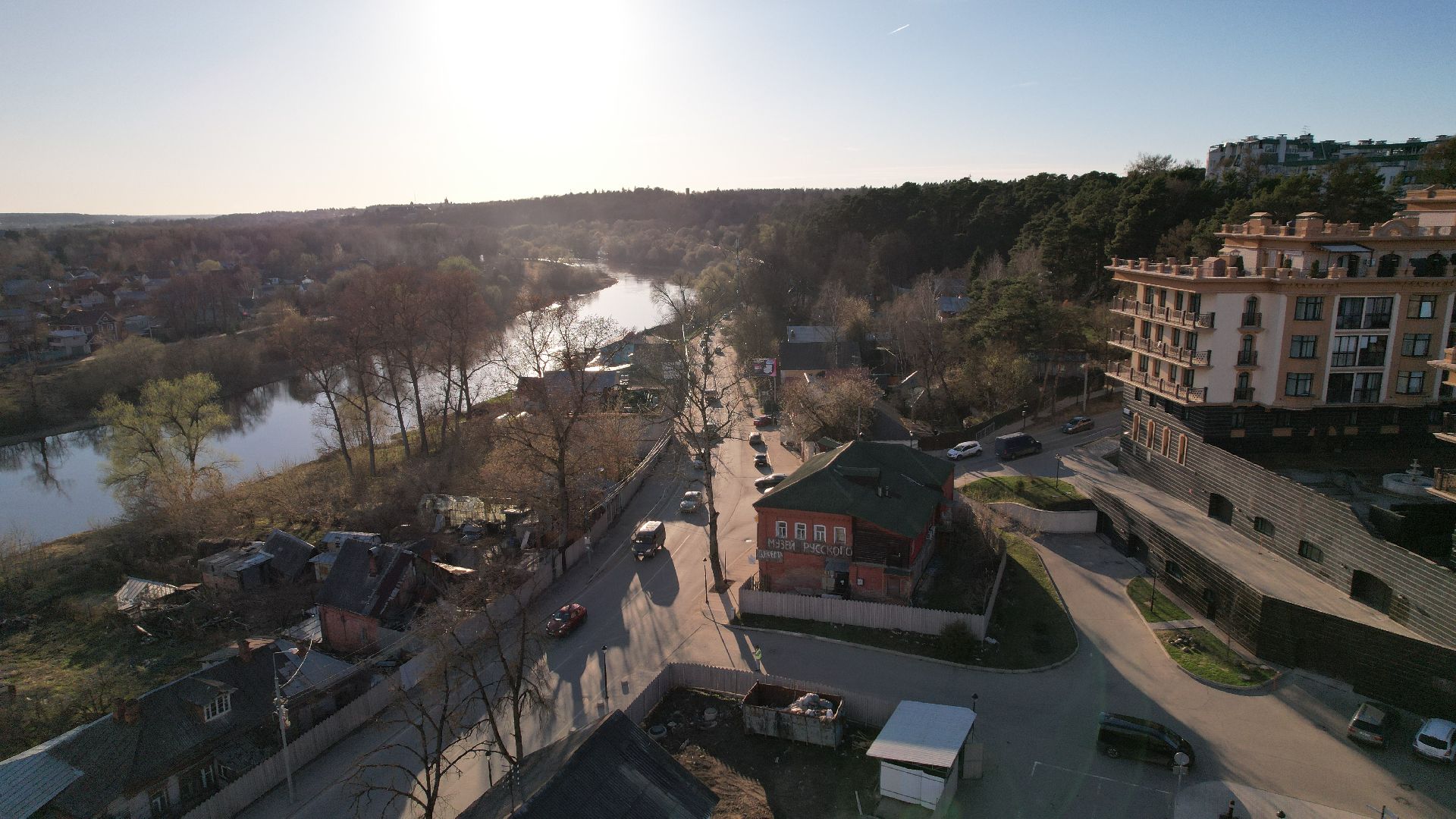 видео с коптера, музей, десерт,