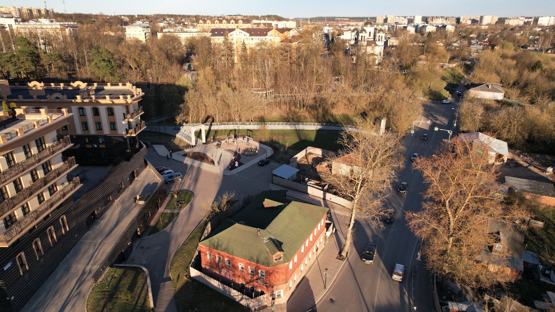 видео с коптера, музей, десерт,