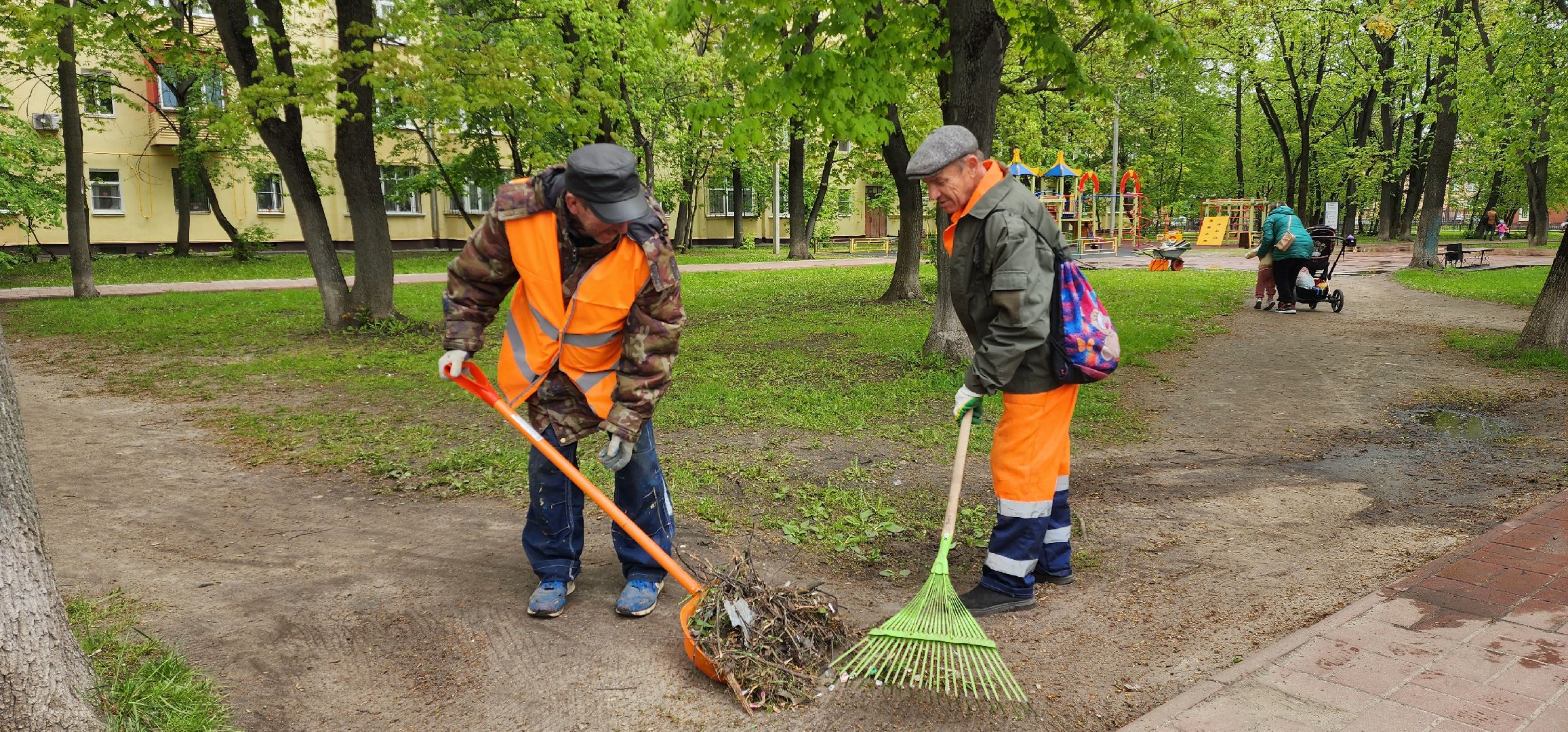 раменское, жкх и благоустройство, уборка на улице Воровского,