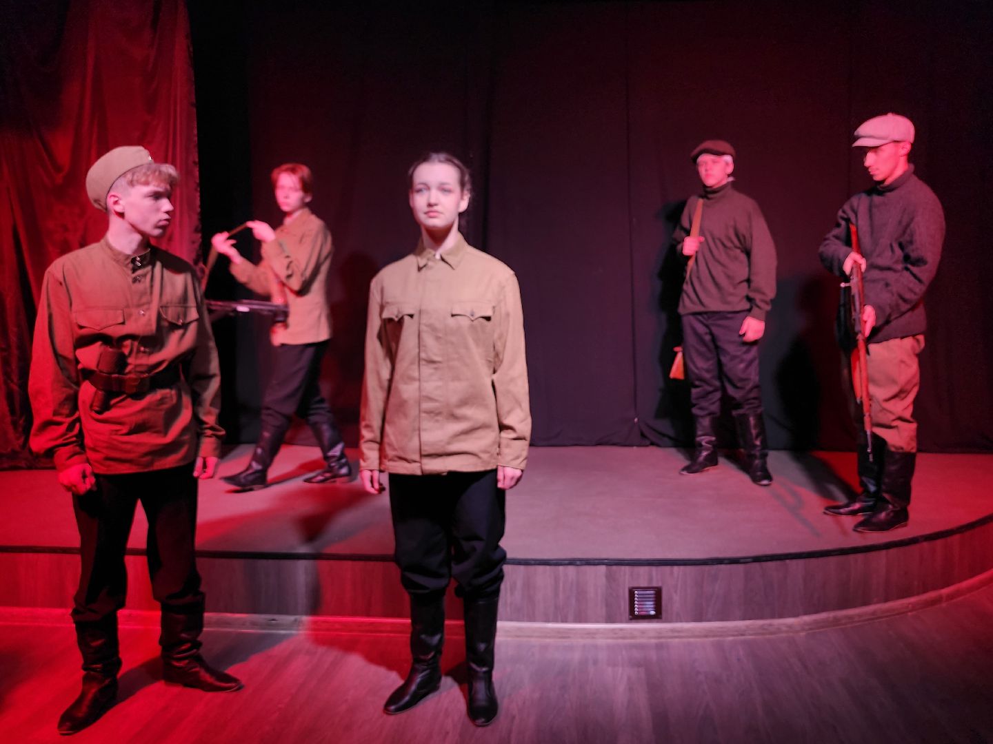 литературно-пластический спектакль, Великая Отечественная война, молодежный социальный театр, Ногинск, Богородский городской округ,