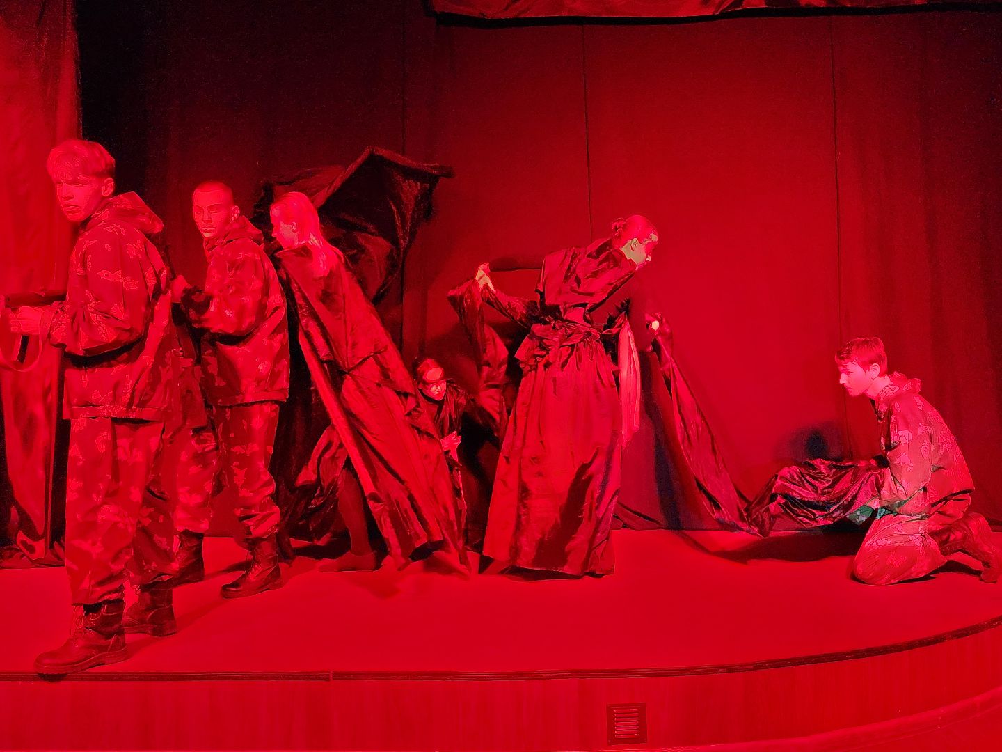 литературно-пластический спектакль, Великая Отечественная война, молодежный социальный театр, Ногинск, Богородский городской округ,