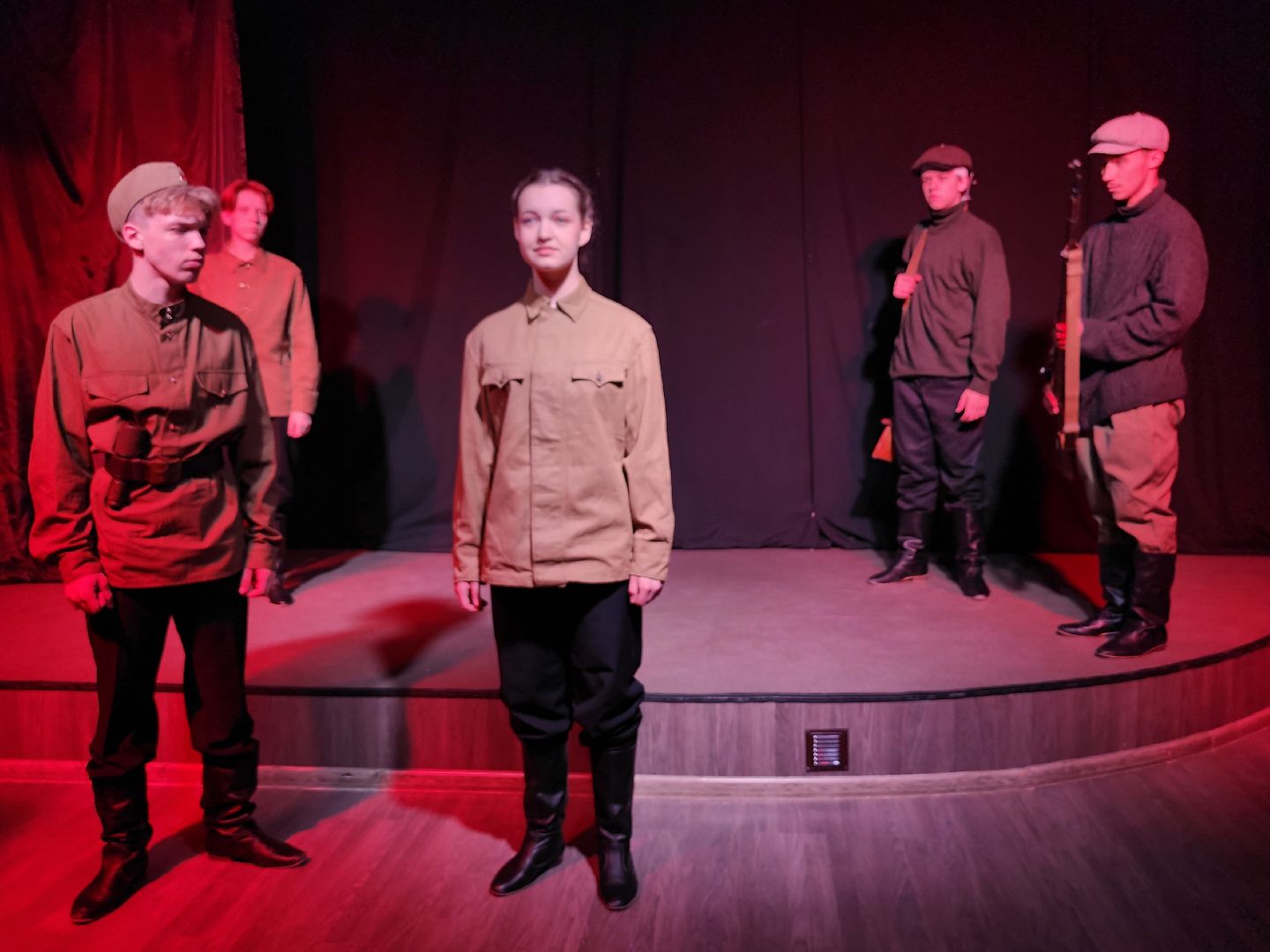 литературно-пластический спектакль, Великая Отечественная война, молодежный социальный театр, Ногинск, Богородский городской округ,