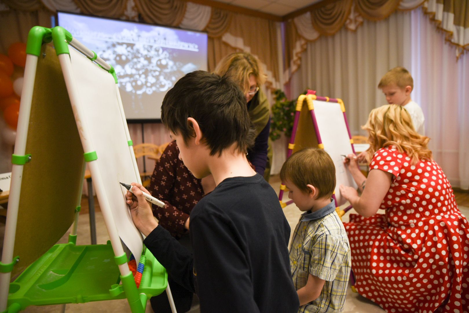 Бронницы, Праздник семьи, Конкурс в детском саду, Детский сад Конфетти-Совхоз, Конкурс Семья года,