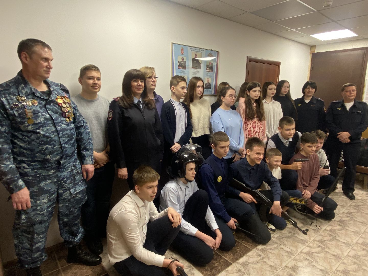 МУ МВД России Власиха, отдел полиции Власиха, служба ППС, профориентация для школьников, школа перспектива власиха,