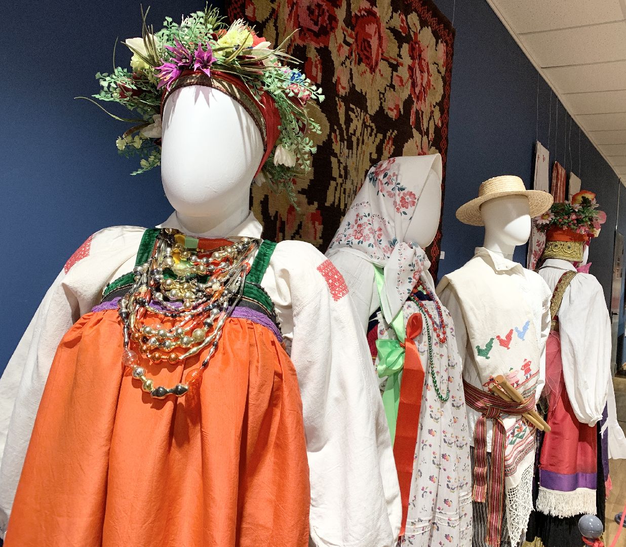 Балашиха, Подмосковье, Музеи, Выставки, костюмы россии,