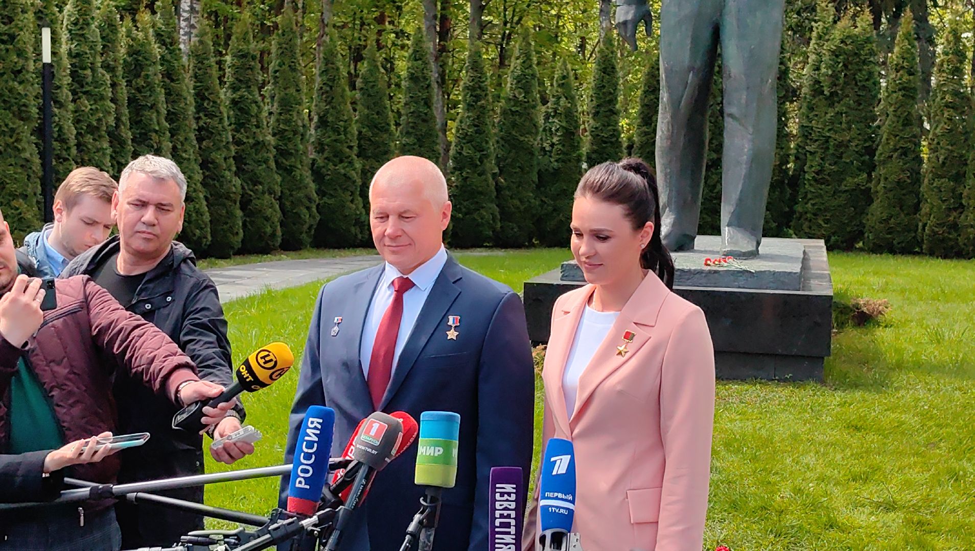 астронавты, МКС, полет в космос, космодром, экипаж,