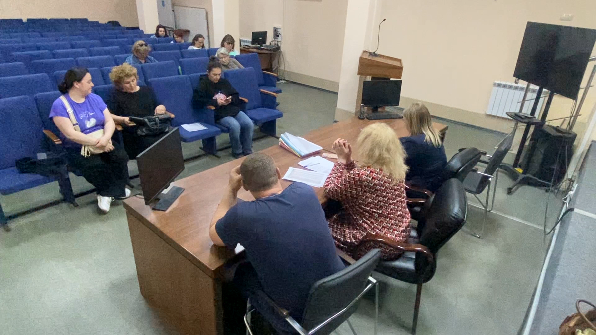 многоквартирный дом, круглый стол ЖКХ, Власиха ЖКХ, МУП РКЦ Власиха, председатель совета дома,