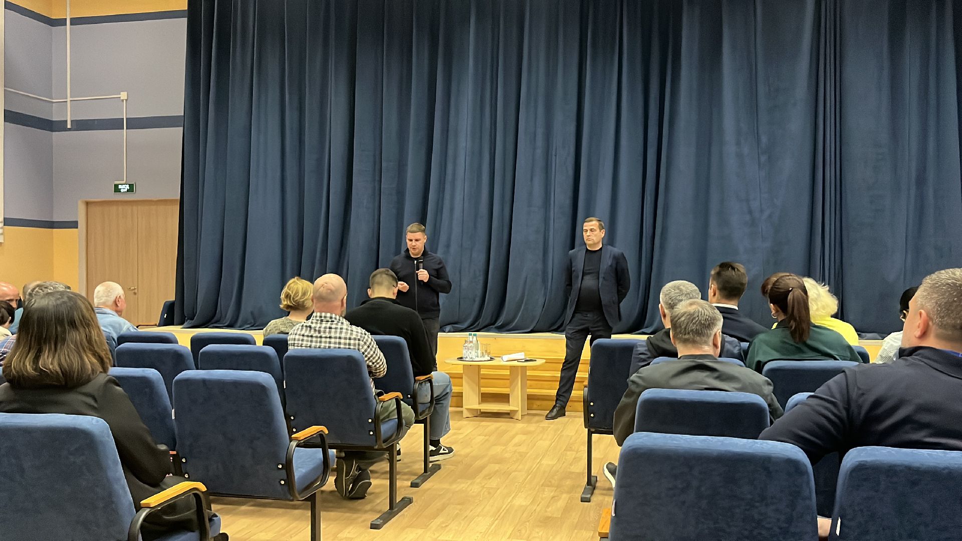 выездная администрация, забор, железная дорога, жд пути, переход, пешеходный переход,