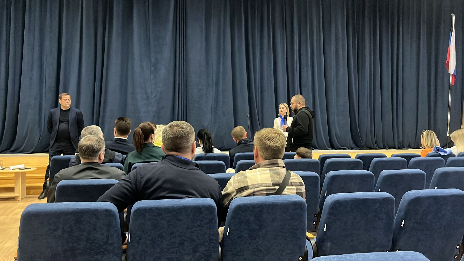 выездная администрация, забор, железная дорога, жд пути, переход, пешеходный переход,