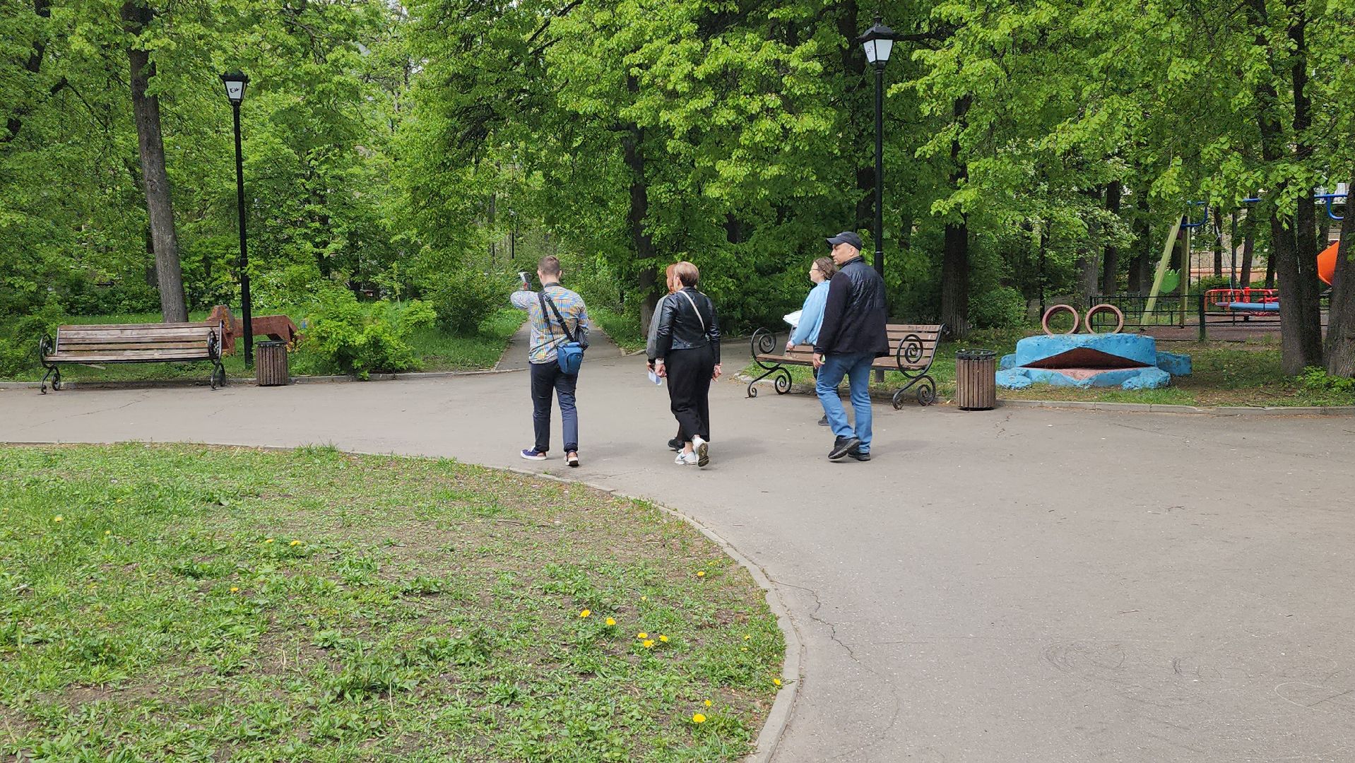пешие обходы, заместители глав, Алла Дунаевич, ул Пушкина, содержание, ремонт, дворовые территории,