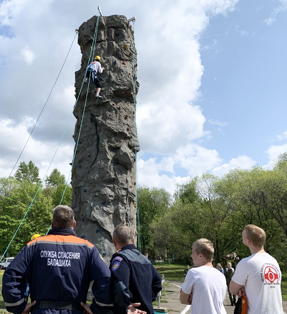 Балашиха, Подмосковье, Кадеты, спартакиада школьников, пожарно-спасательная часть, МЧС, мособлпожспас, пожарно-спасательный спорт,