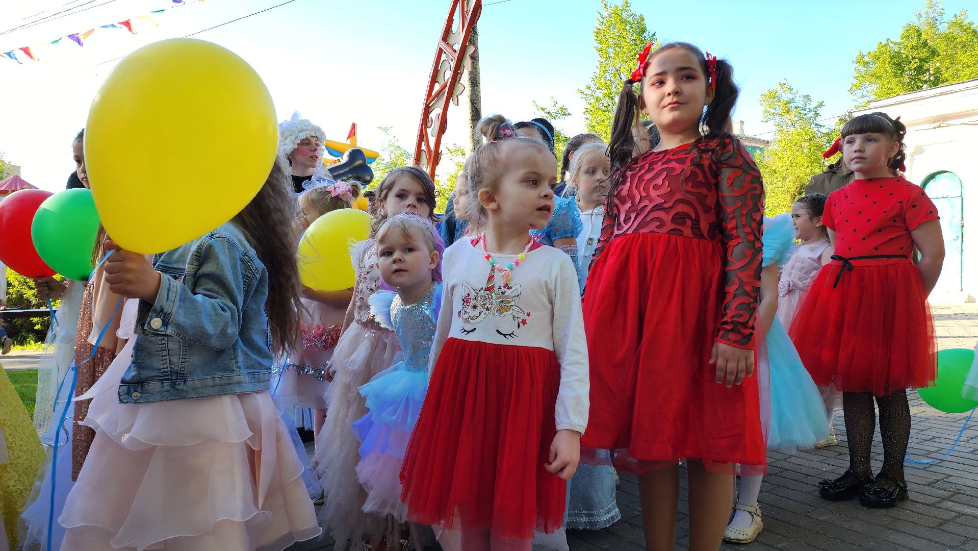 Егорьевск, Подмосковье, Московская область, парк пегас, парад принцесс, парад супергероев,