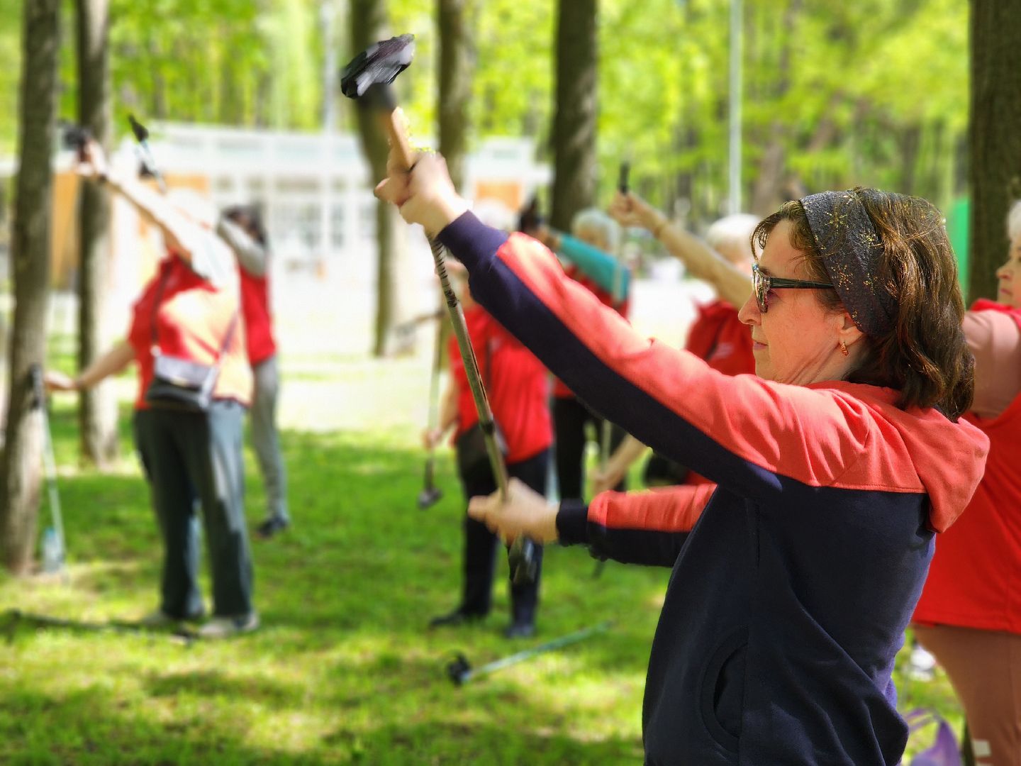 воскресенск, скандинавская ходьба, активное долголетие, парк кривякино,
