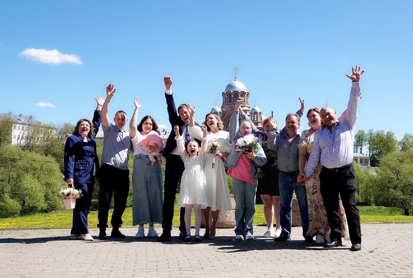 Свадьба, Свадьба в Подмосковье, Бракосочетание, Управление ЗАГС, Любовь, Семья, Год семьи, Хотьково, Парки Подмосковья, Сергиево-Посадский городской округ,