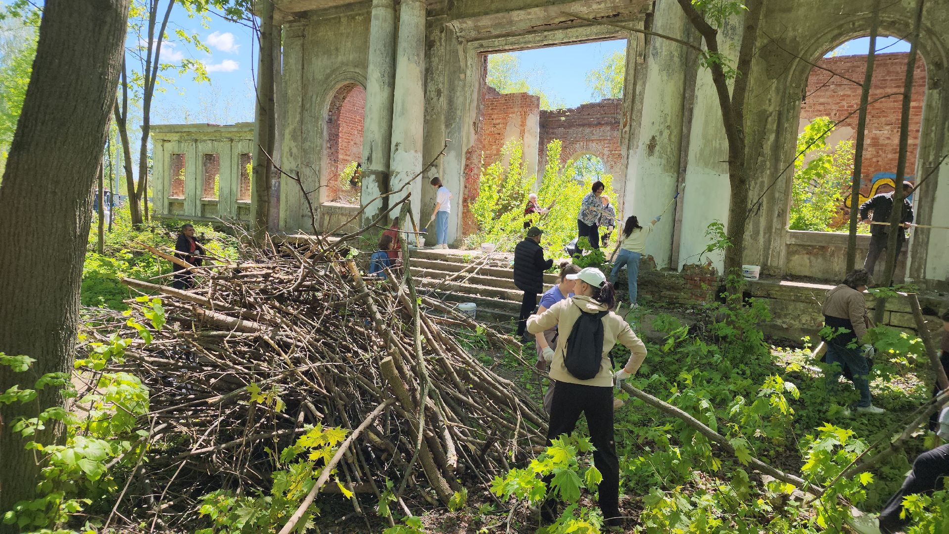 субботник, благоустройство, усадьба Четвериковых, Лосино-Петровский,