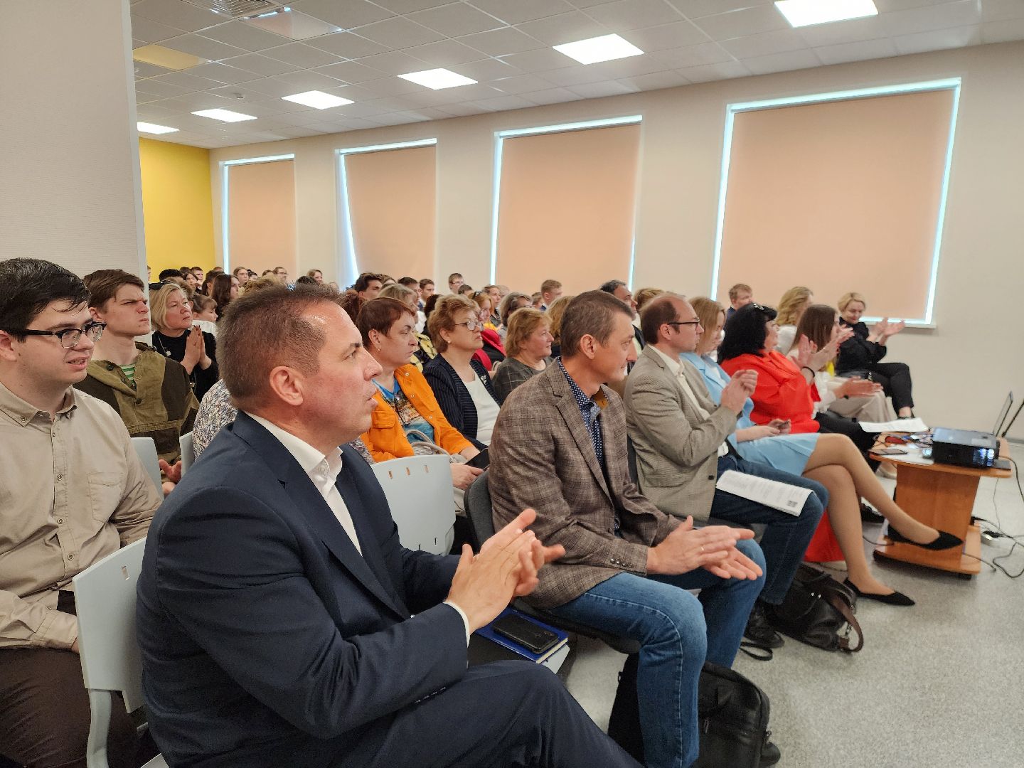 ногинск, образование, школа 4, конференция, конференция научно-исследовательских работ, общество,