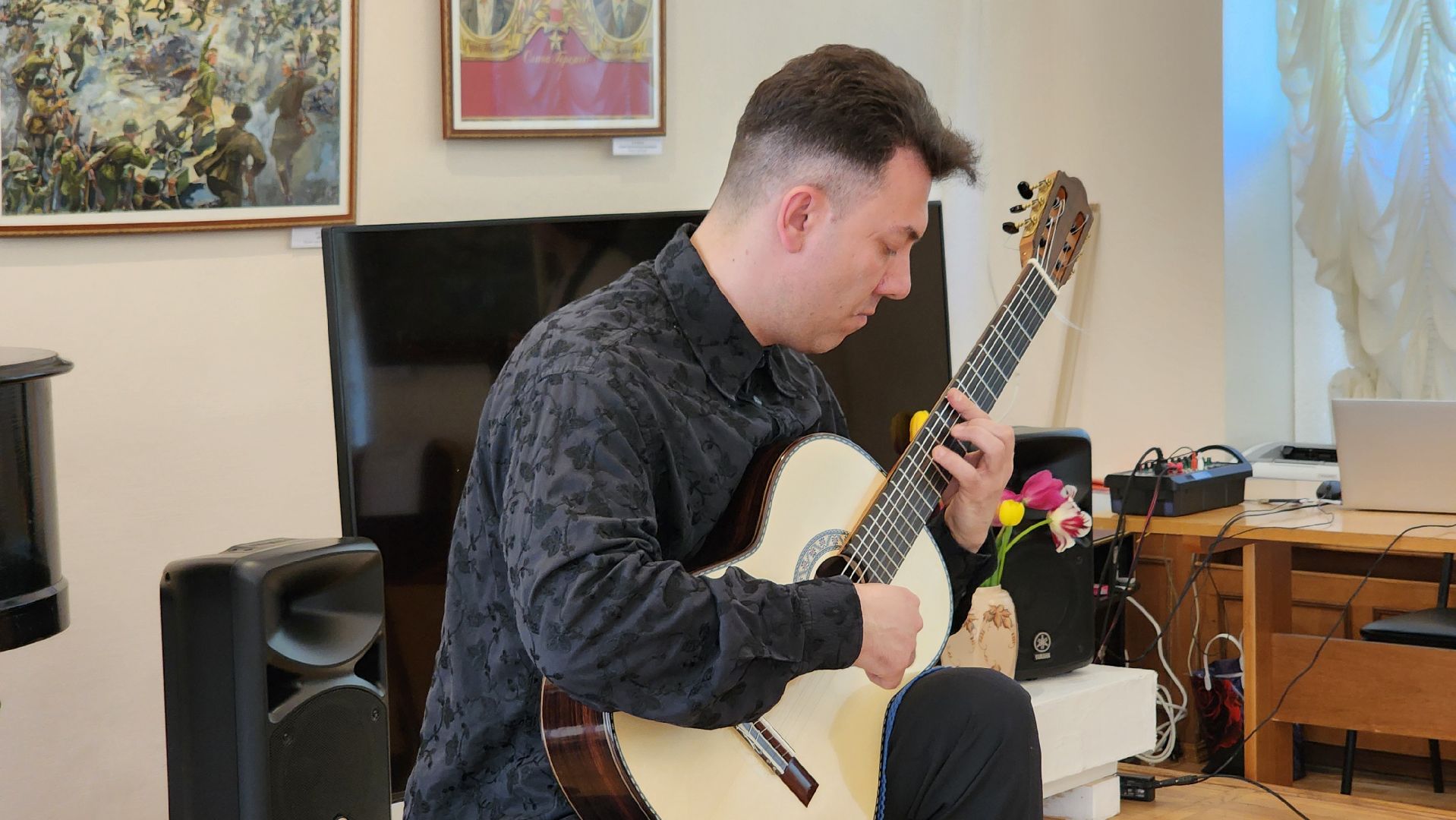 кашира, краеведческий музей, ночь в музее, классическая гитара, концерт, владислав домогацкий,