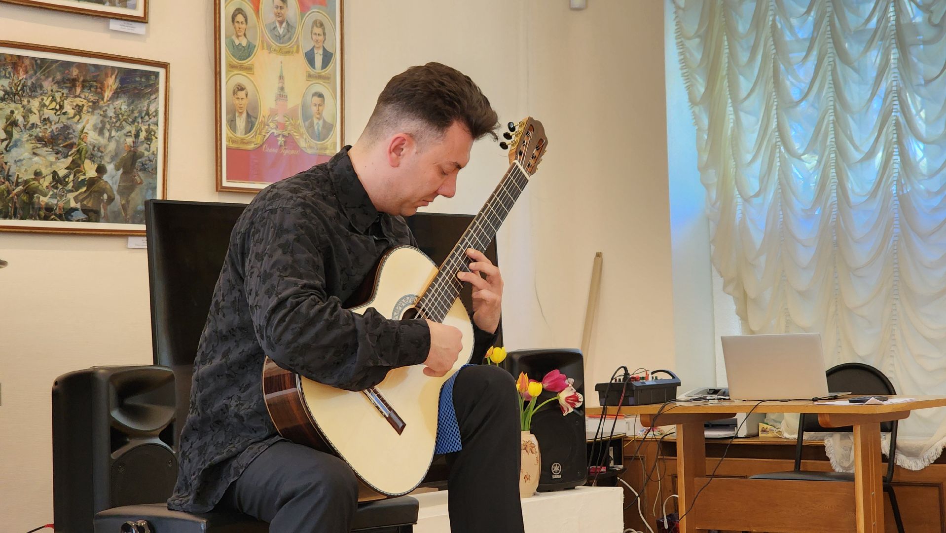 кашира, краеведческий музей, ночь в музее, классическая гитара, концерт, владислав домогацкий,