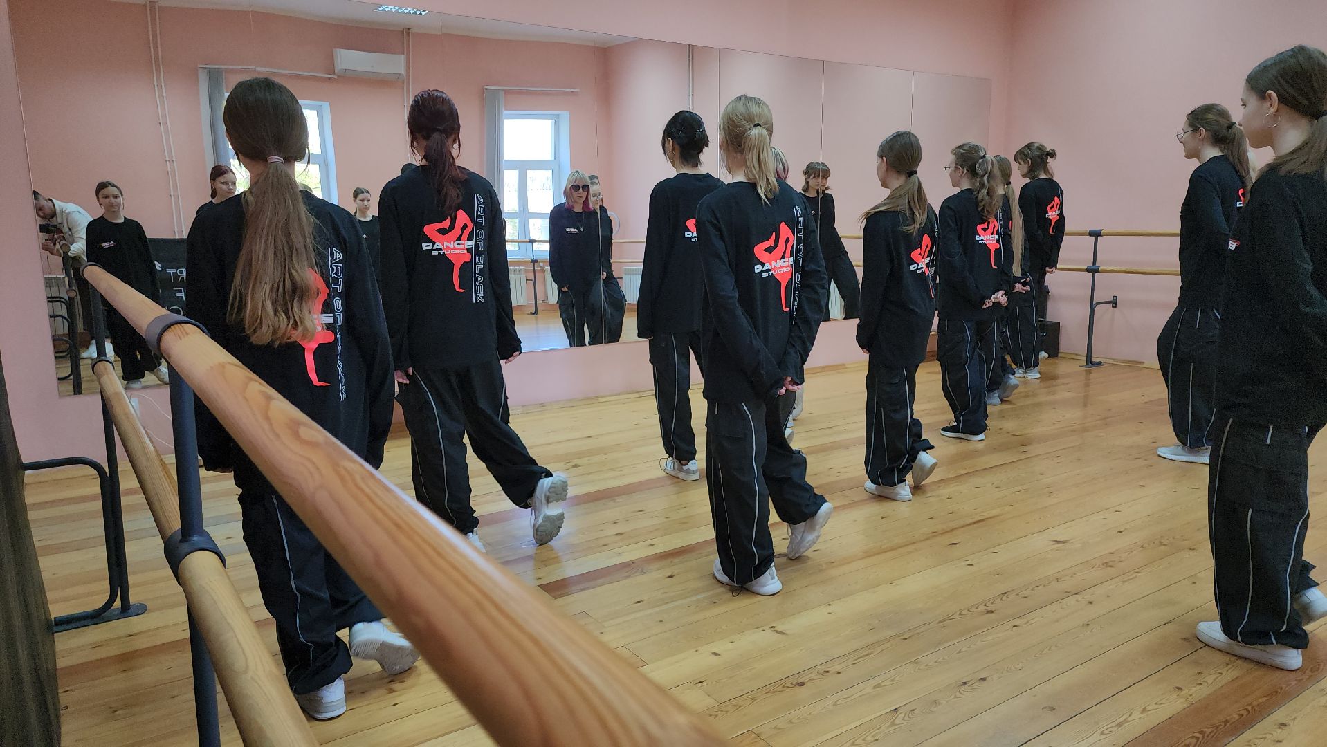 кашира, ожерелье, дк ожерелье, art of black, танцевальная студия, город танцует в парках, городской парк,