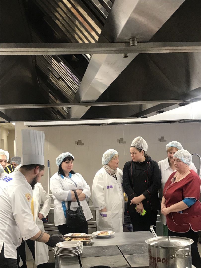 Лобня, повар