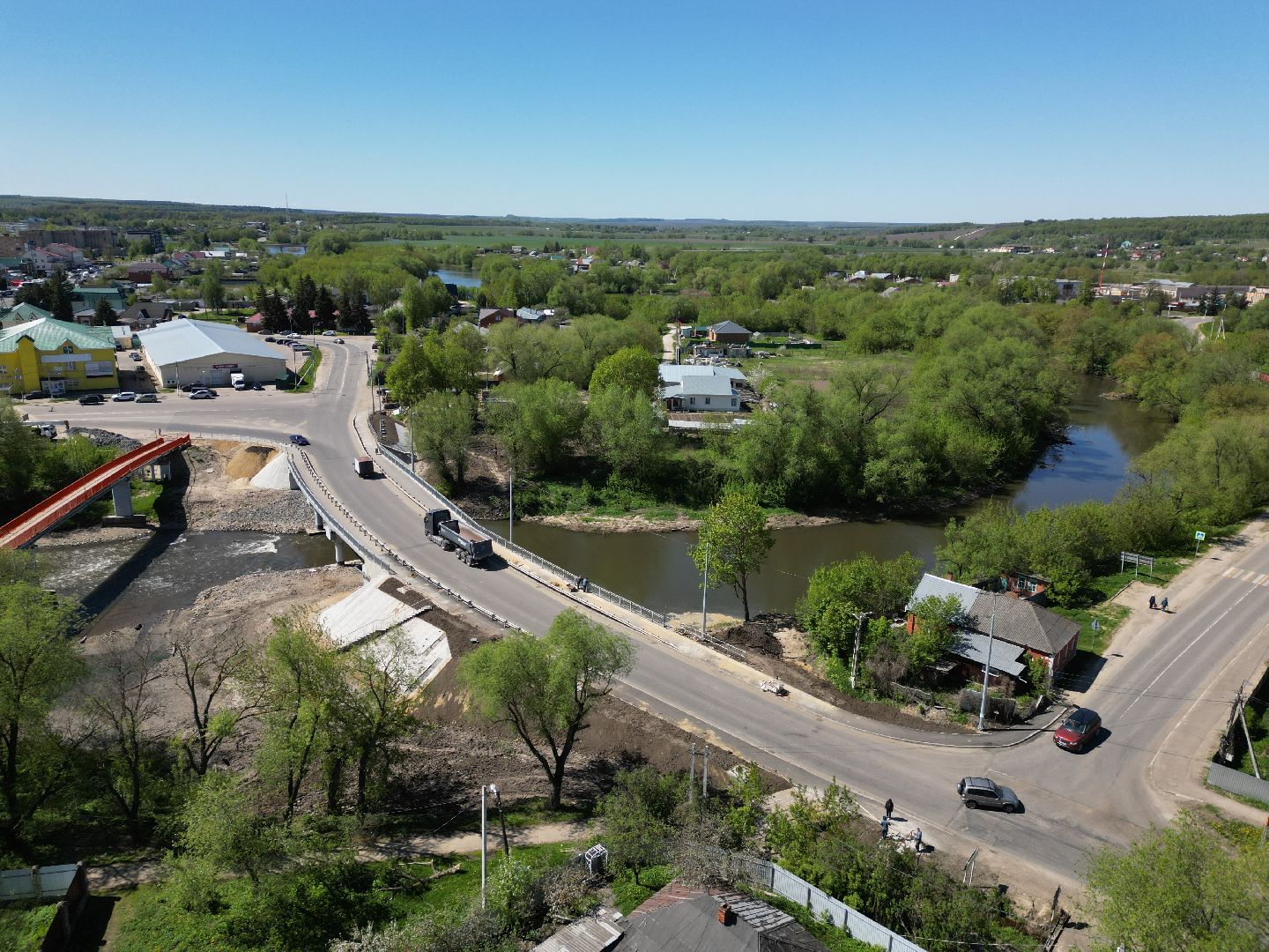 видео с коптера, мост, серебряные пруды,
