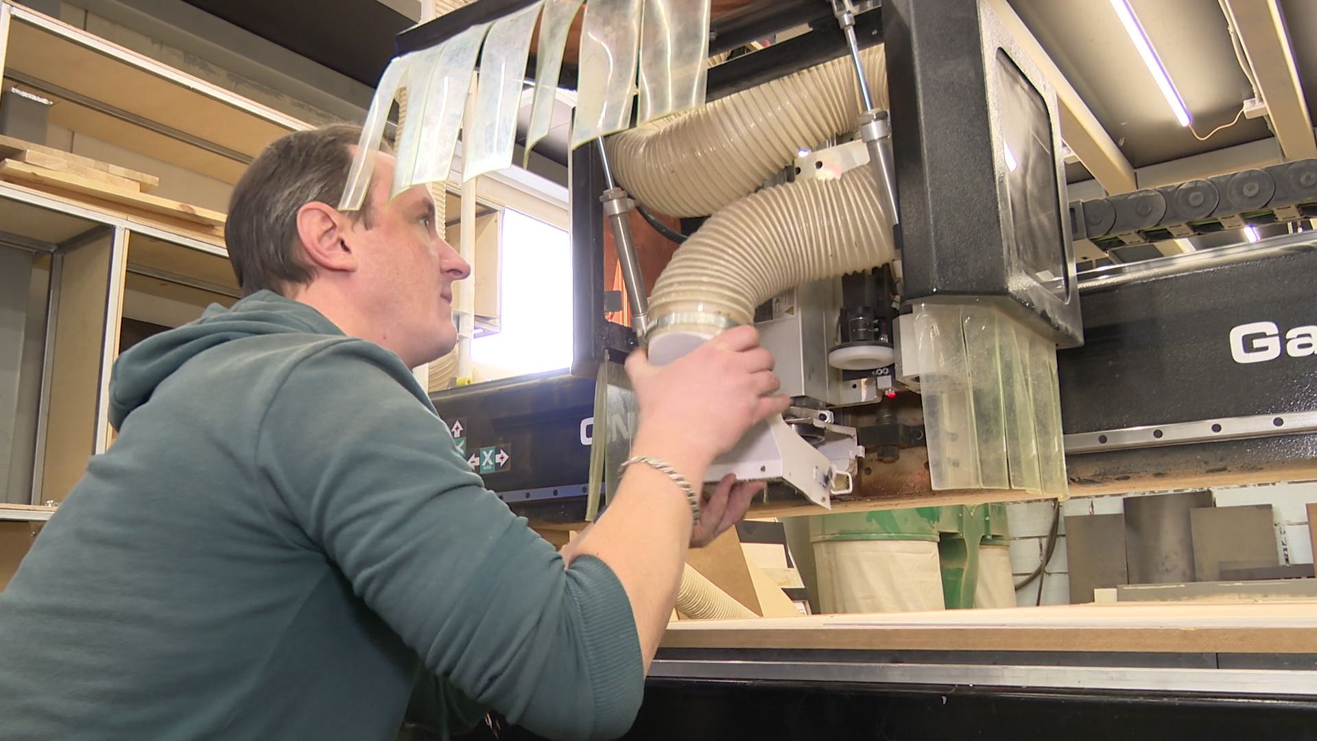 Реутов, шары, латексная краска, экономика, бизнес,