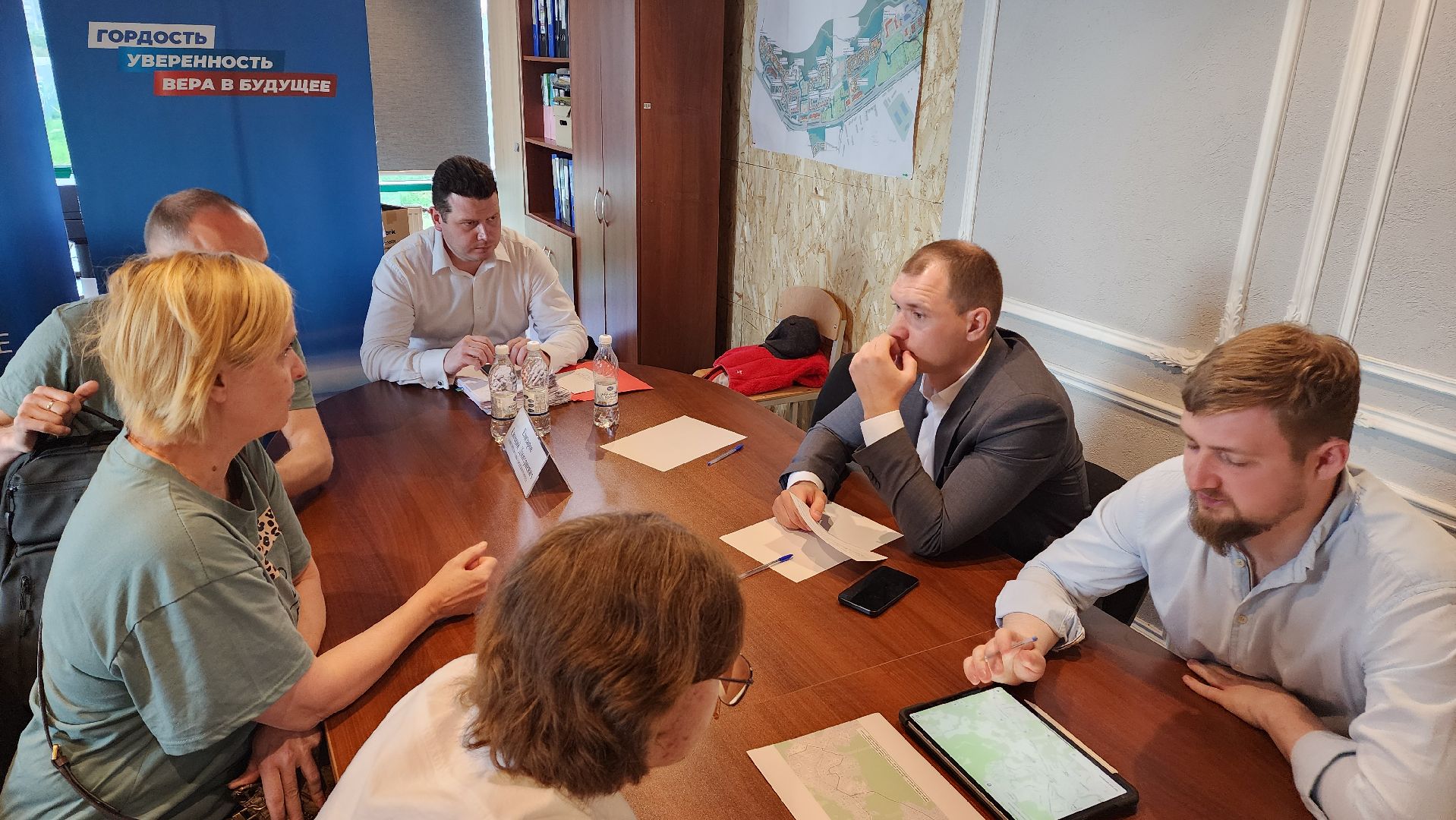 красногорск, выездная администрация, изумрудные холмы,