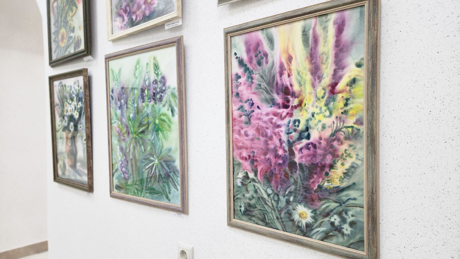 протвино, культура, акварель, алла гвоздюк, выставочный центр,