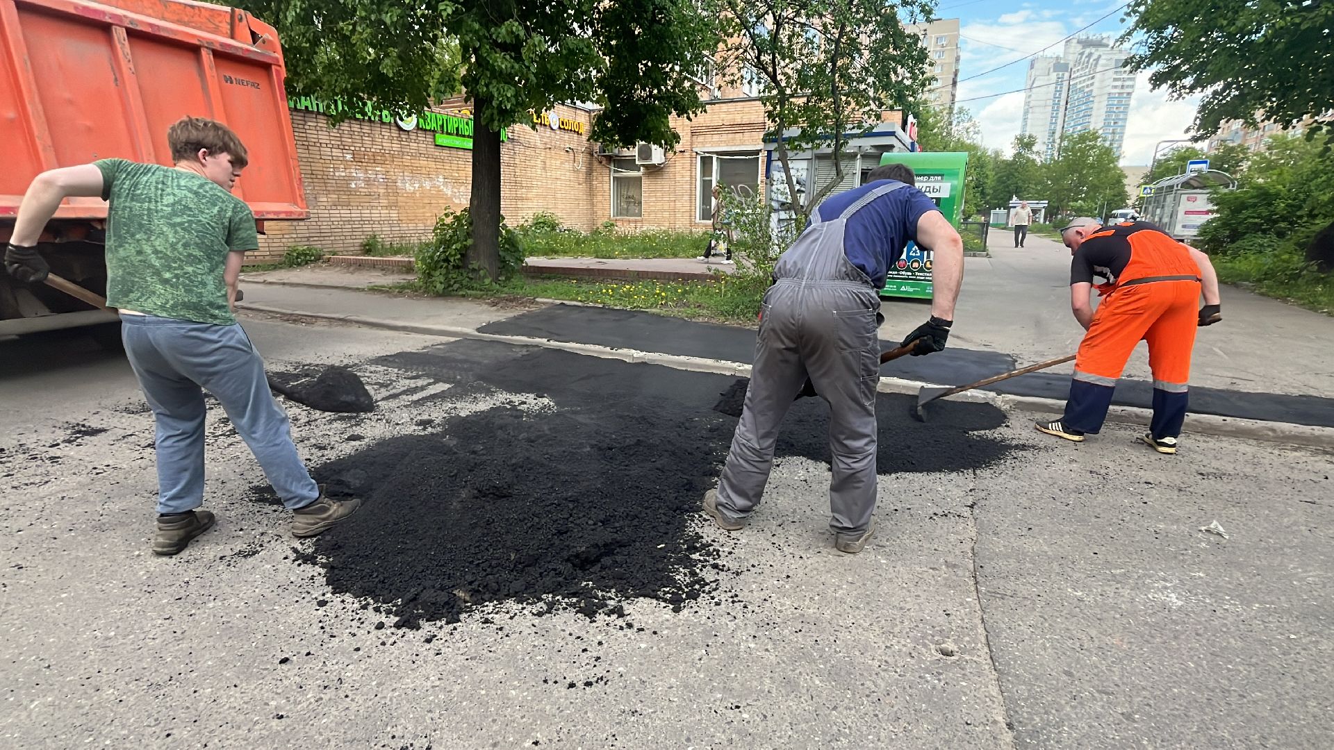 ямы, ямочный ремонт, ремонт дорог, дороги,