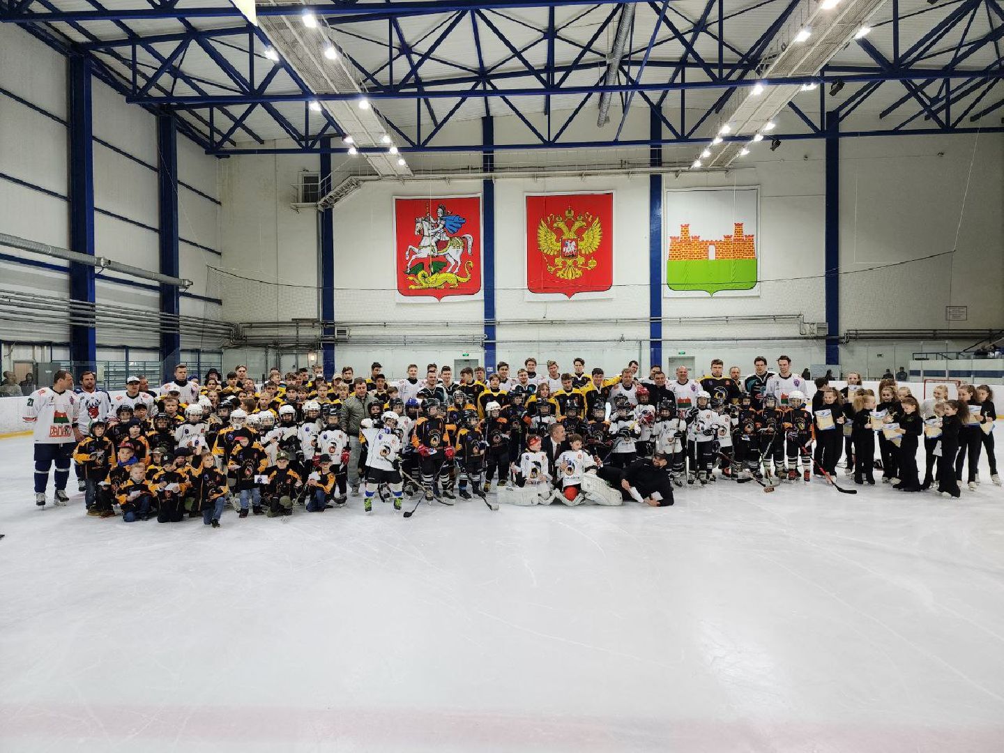 можайск, можайский городской округ, подмосковье, хоккей, фигурное катание, завершение сезона, зимние виды спорта, награждения, знаменитые спортсмены, глава округа,