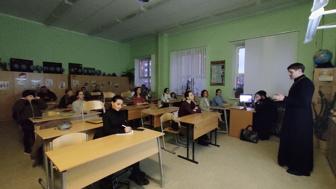 Лобня, образование, школа