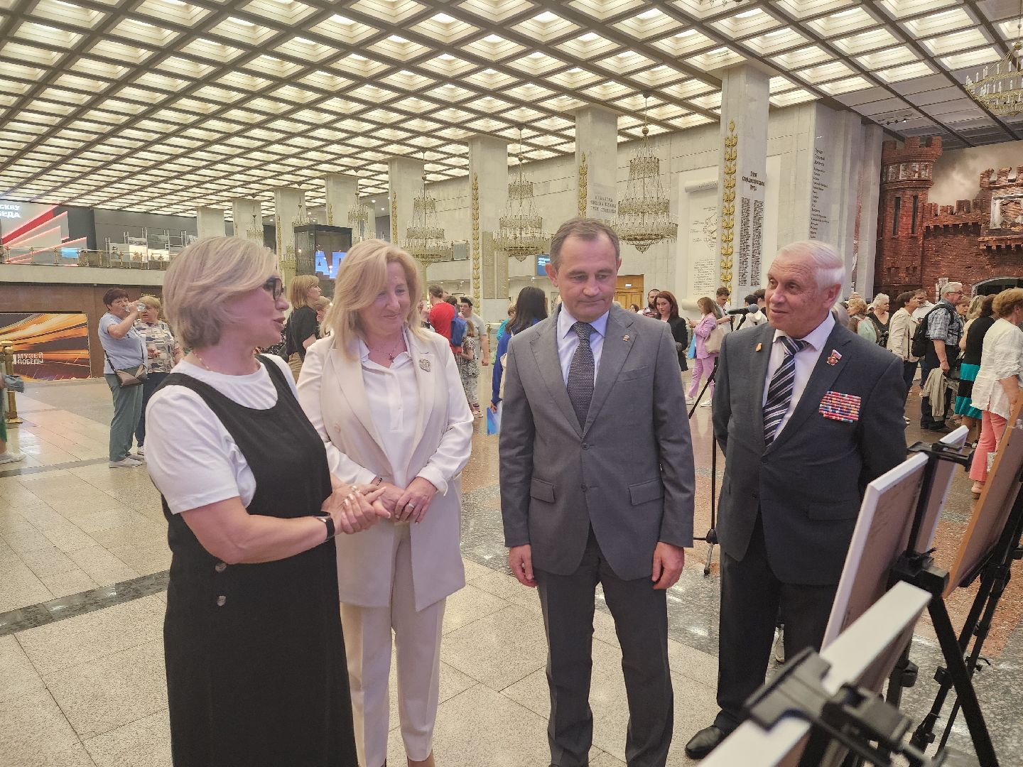 воскресенск, творчество, художник, выставка,