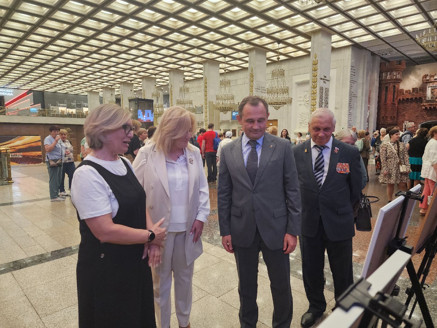 воскресенск, творчество, художник, выставка,