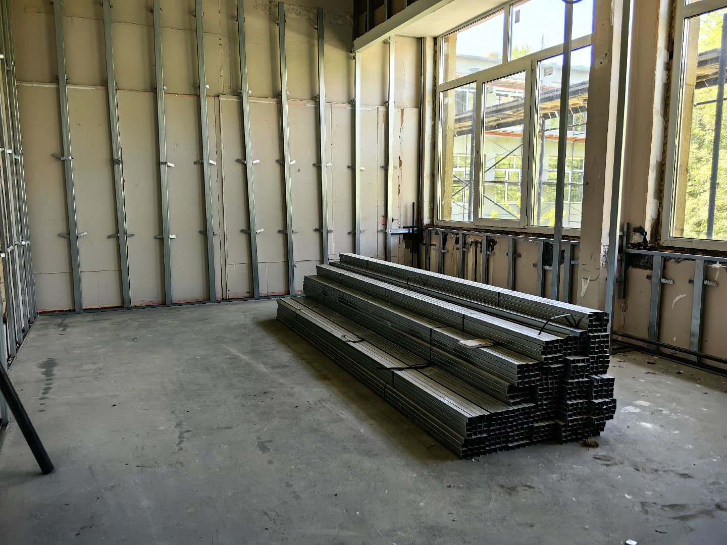 капитальный ремонт, школа, фасад, кровля, оборудование, техника, бригада рабочих, объект,