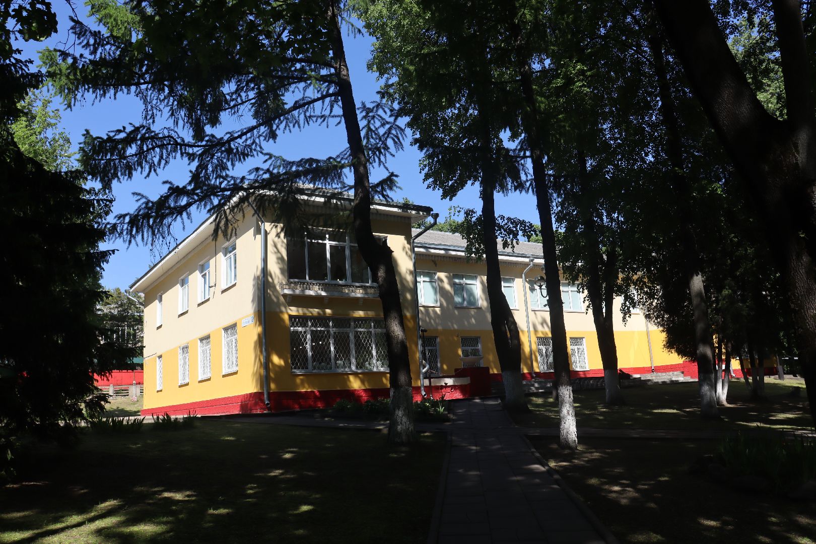 дзержинский, культурно-эстетический центр, Ольга Сидоренко, выставка,