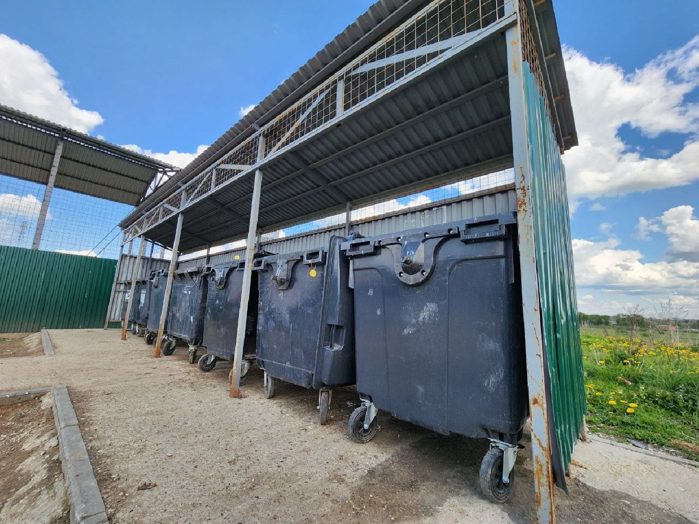 можайск, можайский городской округ, подмосковье, жкх, мусор, мусорные баки, тко, контейнерные площадки, сбор мусора, модернизация кп, крупногабаритный мусор, кгм,