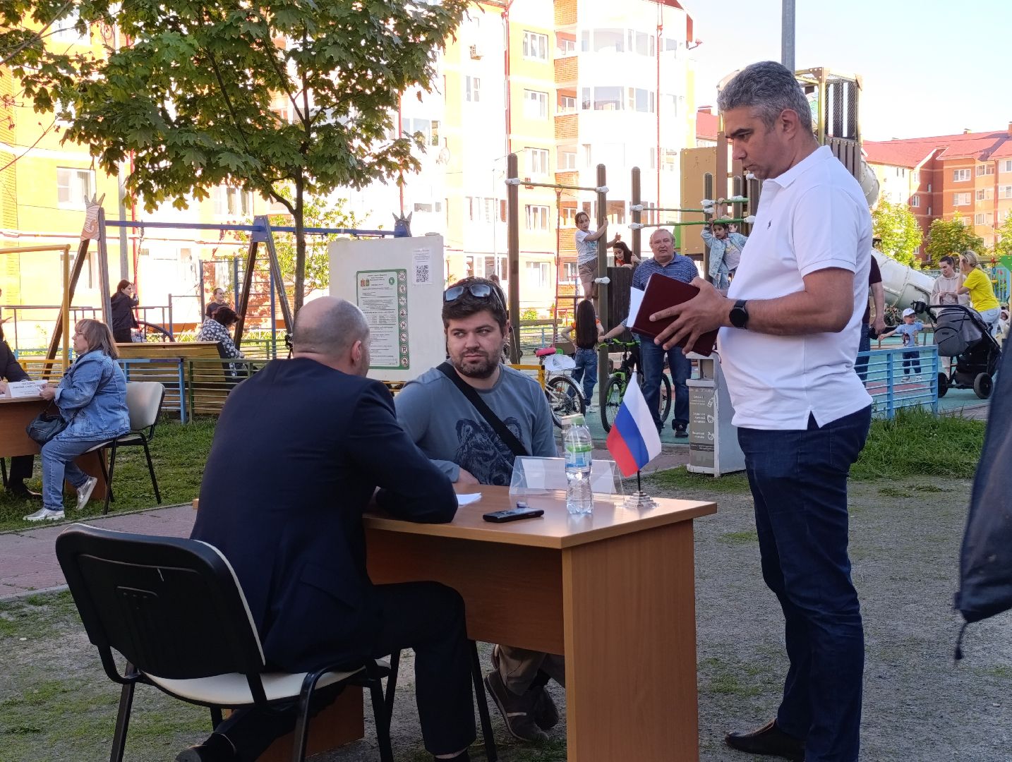 Бронницы, Выездная администрация, Микрорайон Марьинский, Вопросы населения, Вопрос о ремонте школы,