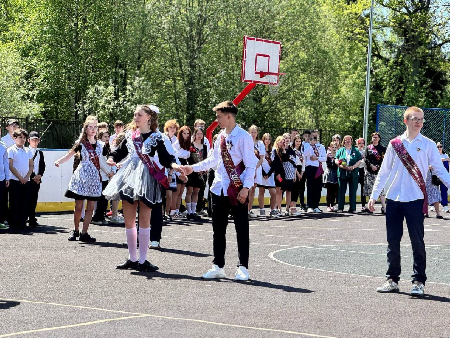 последний звонок, выпускники, школа,