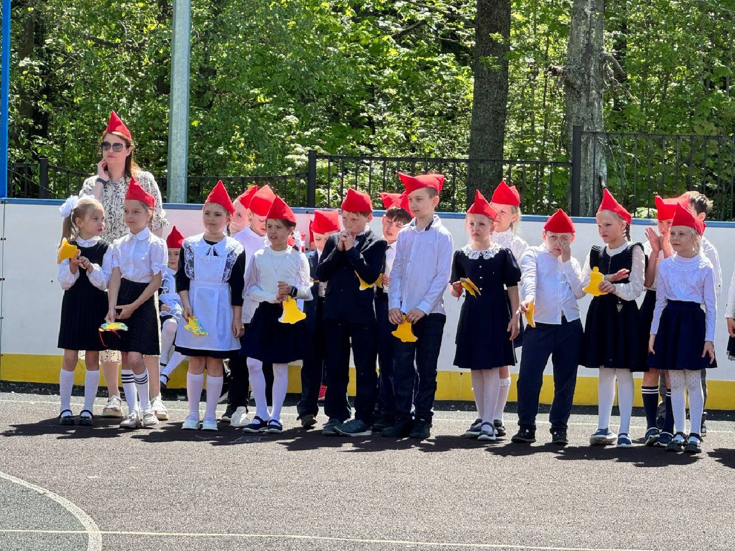 последний звонок, выпускники, школа,