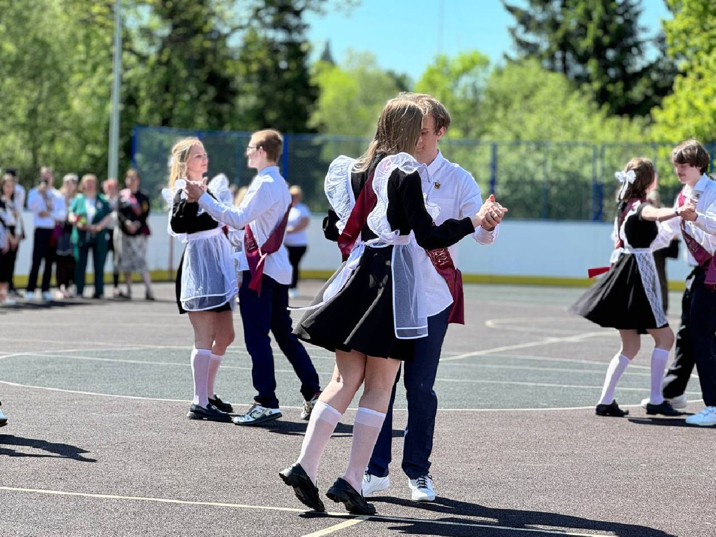 последний звонок, выпускники, школа,