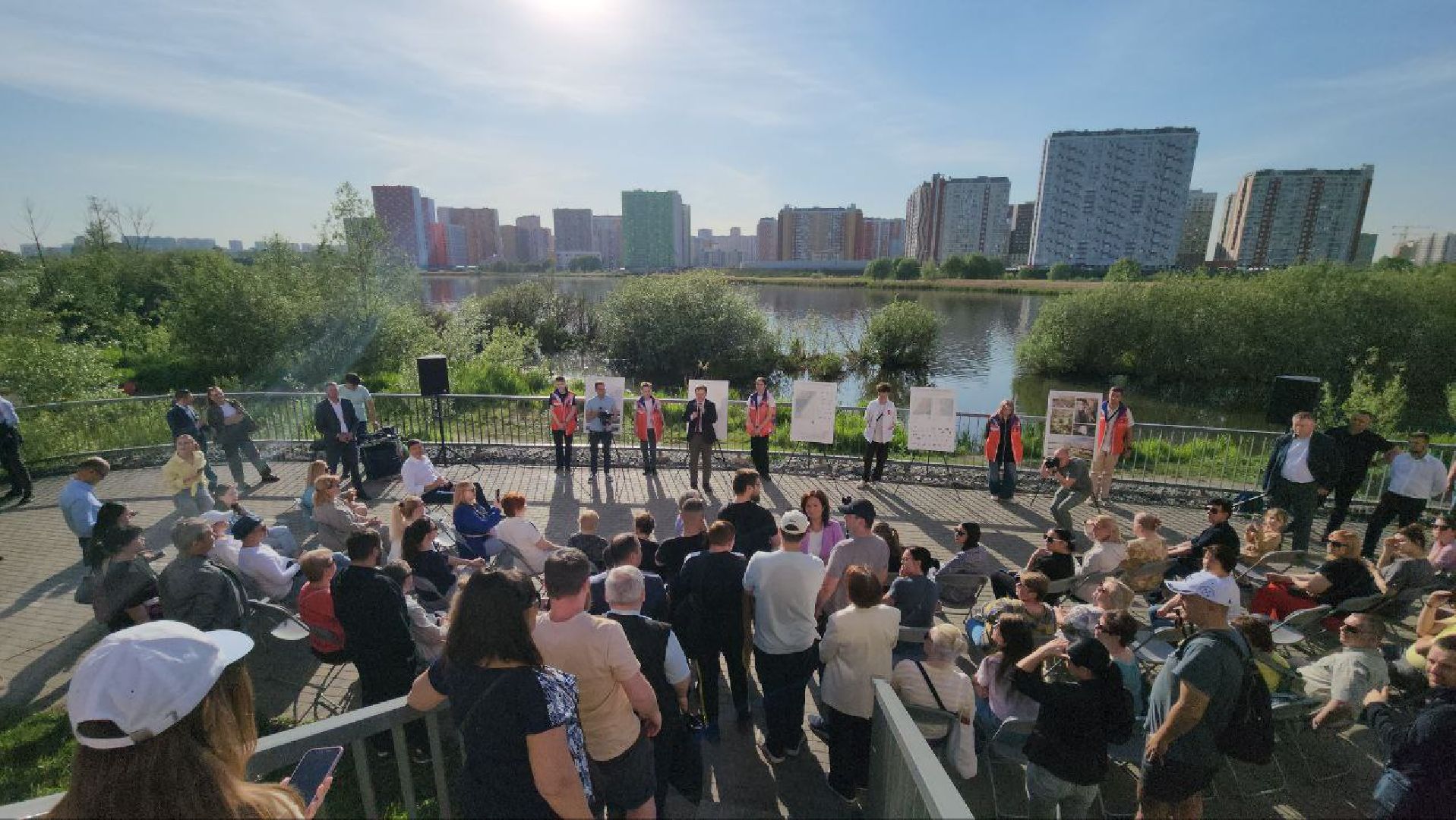 Люберцы, глава городского округа люберцы владимир волков, выездная администрация, озеро черное, благоустойство,