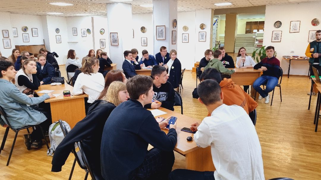 Подмосковье, Ивантеевка, Движение первых