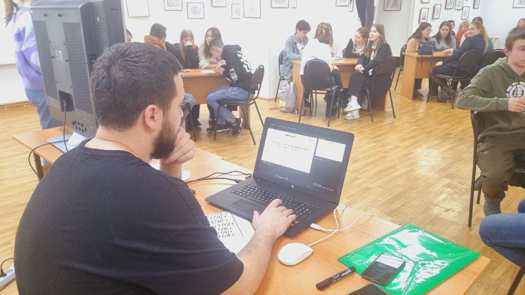 Подмосковье, Ивантеевка, Движение первых