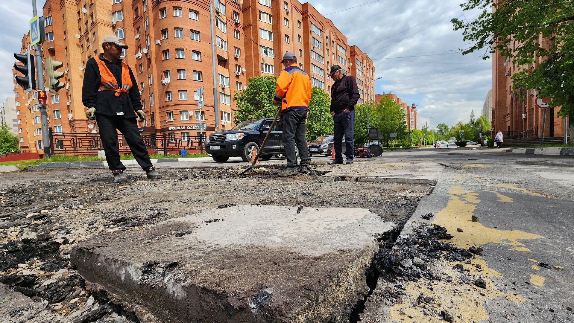 Ремонт дорог, Пешеходный переход, Домодедово, Подмосковье, Дорожная служба, безопасное движение, безопасность дорожного движения, укладка асфальта, Демонтажные работы,